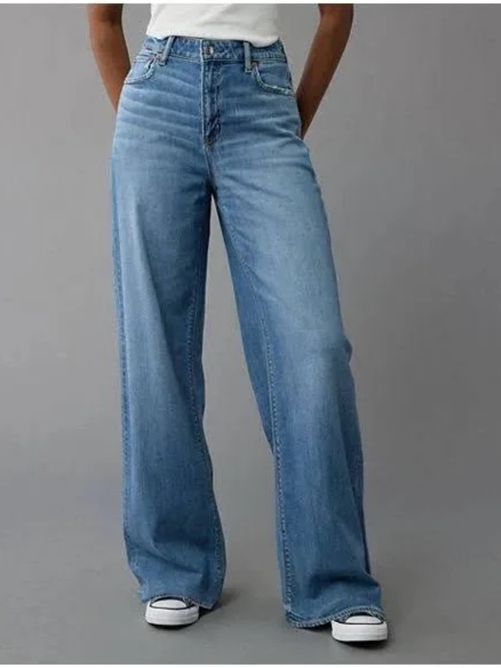 NWT! AE Drape Stretch Side Stripe High-Waisted Baggy Wide-Leg Jean Women’s